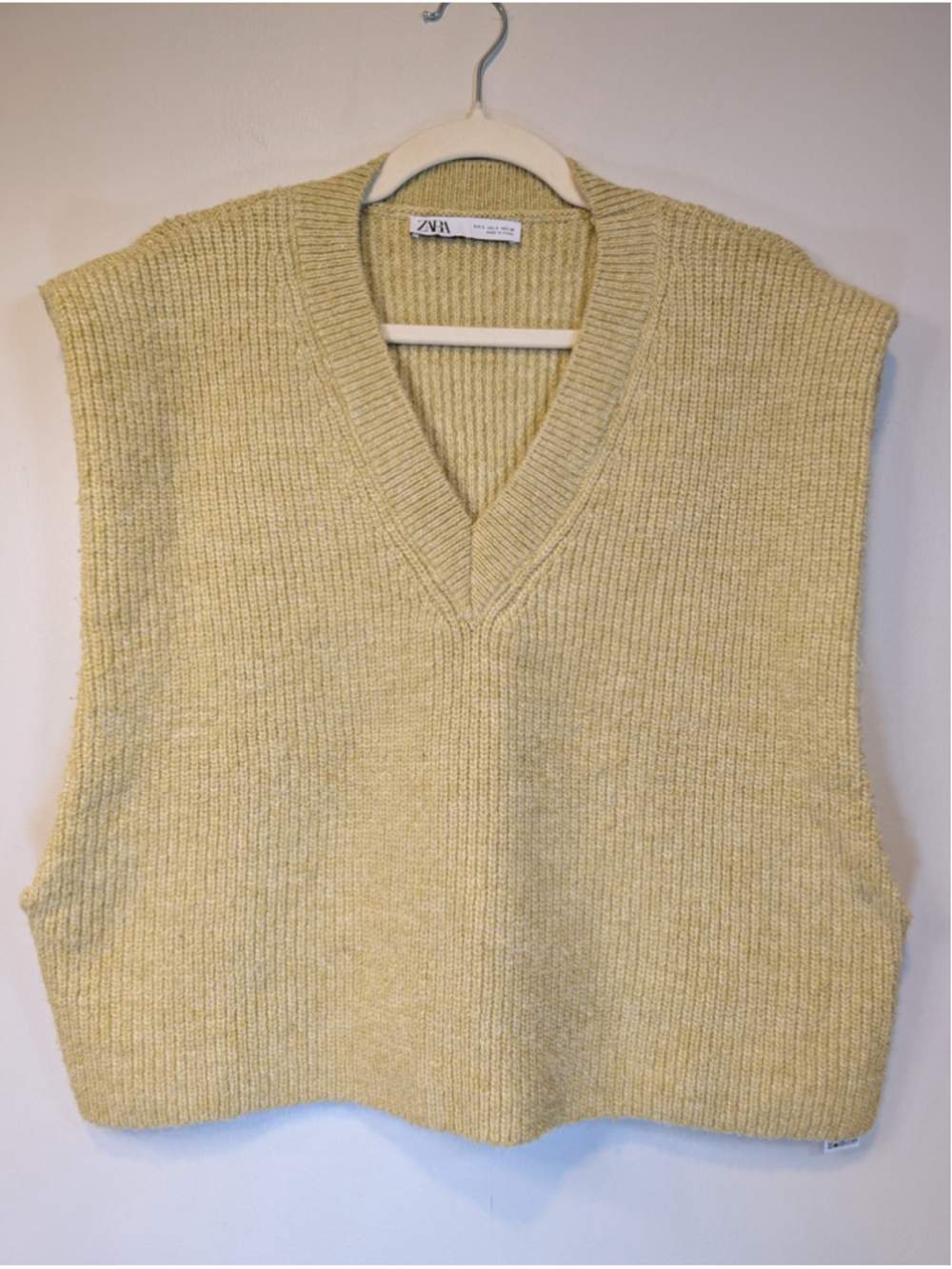 Zara Oversized V-Neck Sweater Vest Yellow Chartreuse Knit Small S Layering